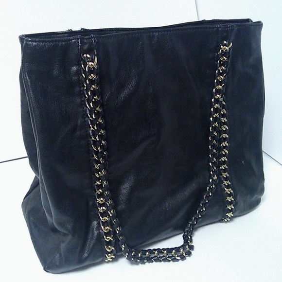 Forever 21 Handbags - Forever 21 Black Bag with Chain Handles